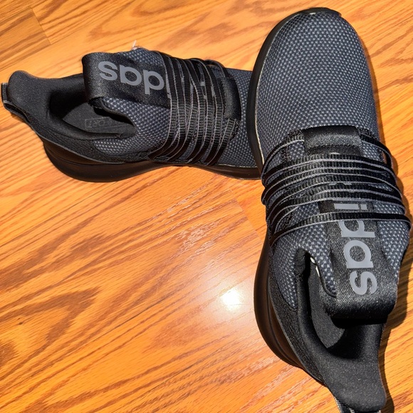 Men’s Adidas Shoes - Picture 2 of 3